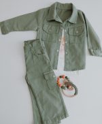 %100 Pamuklu Kız Çocuk Gabardin 3'lü Takım (Cepli Gömlek-Uzun Kollu Body-Kargo cepli Pantolon) - Görsel 8